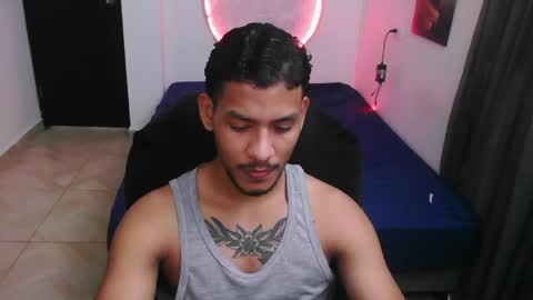 Snapshot of damiann_rees chatting on May 5, 1:02 am instagram damiannreed. online show from May 5, 1:02 am