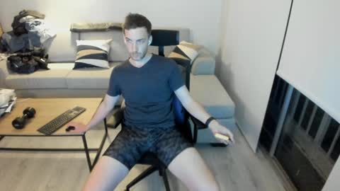 Snapshot of damiano007 chatting on February 6, 9:06 pm CockandLoad online show from February 6, 9:06 pm
