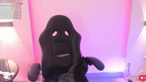 Snapshot of damienbelmonth chatting on October 8, 7:28 am Damien online show from October 8, 7:28 am