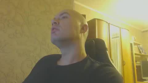 Snapshot of damirka899 chatting on October 20, 9:15 pm damirka899 online show from October 20, 9:15 pm