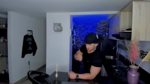 INSTAGRAM  DAMMIANMILLEROFICIAL online show from February 17, 2:19 am