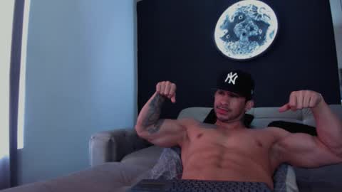 INSTAGRAM  DAMMIANMILLEROFICIAL online show from March 1, 4:09 pm