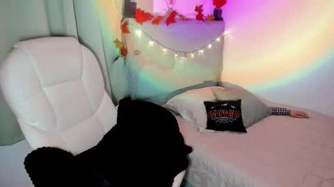 Criss online show from October 18, 12:13 am