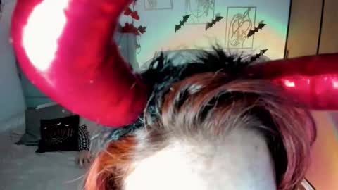 Criss online show from October 23, 11:09 am