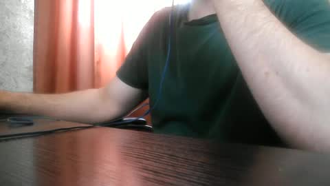 Snapshot of damon78655 chatting on June 18, 11:14 am Damon online show from June 18, 11:14 am