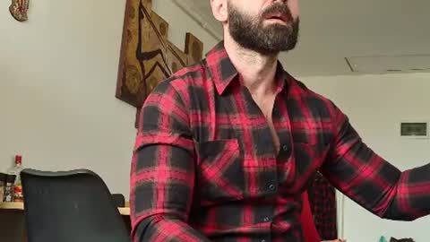 Snapshot of damonsalvatore222 chatting on June 14, 10:39 am damonsalvatore222 online show from June 14, 10:39 am