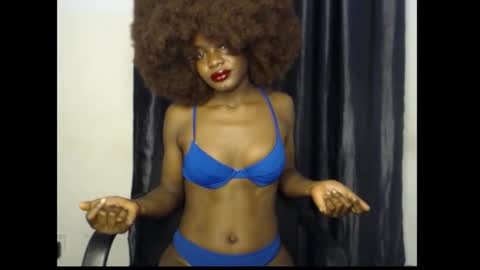 leah online show from November 24, 3:39 am