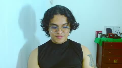 Snapshot of dan_blous chatting on July 9, 12:48 am Diane Blosson online show from July 9, 12:48 am