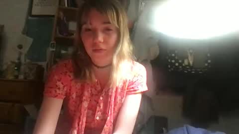 Snapshot of danceissexisbeauty2 chatting on April 21, 4:08 am Your submissive patient online show from April 21, 4:08 am
