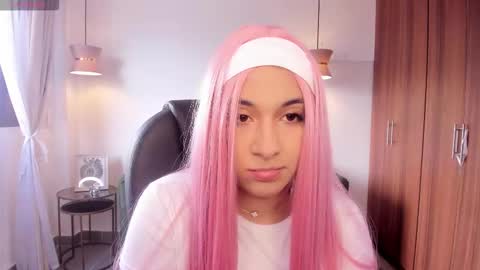 Dandara   online show from September 21, 7:48 pm