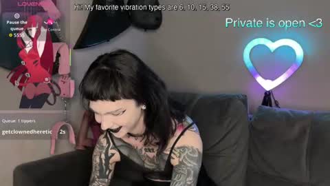 Snapshot of dandelion_sea chatting on July 11, 3:26 pm dandelion_sea online show from July 11, 3:26 pm