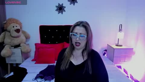 danevagw online show from December 27, 10:26 pm