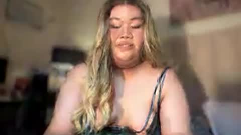 Snapshot of dangerous_womanxx chatting on July 24, 2:37 pm Ms. K online show from July 24, 2:37 pm