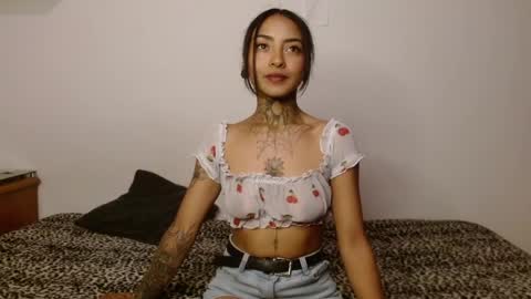 Dani online show from May 4, 9:55 pm