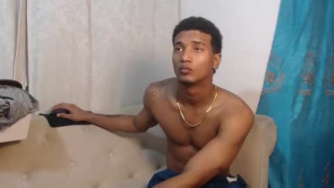 Snapshot of dani_brown19 chatting on June 27, 4:17 am dani_brown19 online show from June 27, 4:17 am