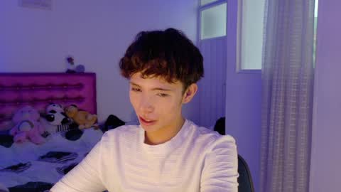 Dani Dancer online show from April 1, 9:01 pm