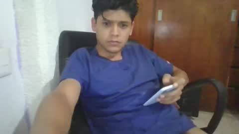 dani_daniel656119 online show from March 3, 10:21 am