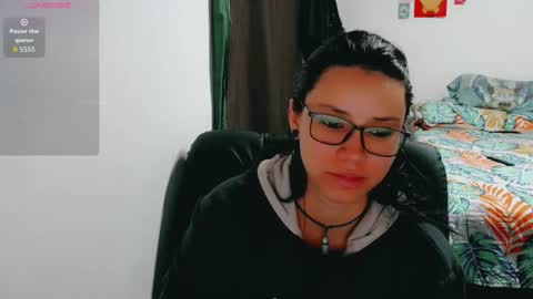 dani y jocelyn online show from January 8, 7:27 pm