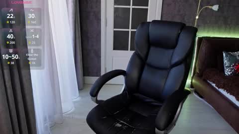 dani_kittys online show from September 24, 7:33 am