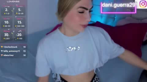 dani online show from October 19, 4:07 pm