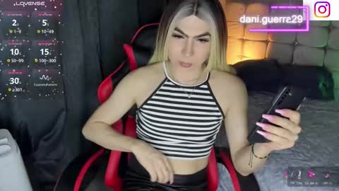 Snapshot of dani_lovet1 chatting on May 7, 2:39 am dani online show from May 7, 2:39 am