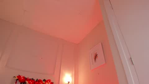 Snapshot of dani_skinny_ chatting on December 14, 11:39 am Hi I am Dani online show from December 14, 11:39 am