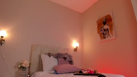 Snapshot of dani_skinny_ chatting on February 8, 2:49 pm Hi I am Dani online show from February 8, 2:49 pm