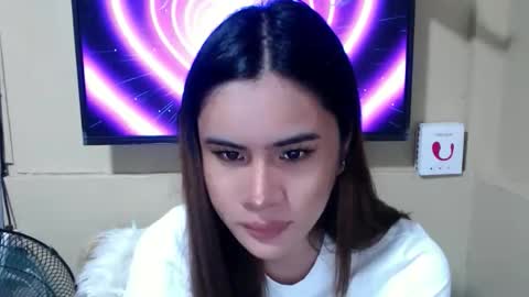 Danica online show from March 18, 1:53 am