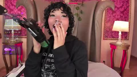  Daniela  online show from January 8, 1:13 pm