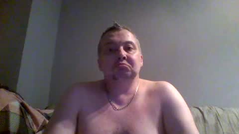 Snapshot of daniel0028 chatting on June 15, 11:29 pm dan online show from June 15, 11:29 pm