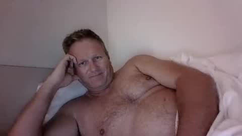 daniel0805 online show from September 8, 11:48 pm