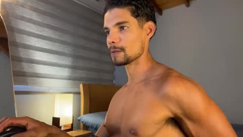 Snapshot of daniel0910s chatting on January 30, 10:08 pm Daniel online show from January 30, 10:08 pm