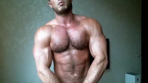Snapshot of daniel_fit chatting on October 9, 1:20 pm Big Alpha online show from October 9, 1:20 pm