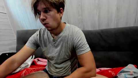 Snapshot of daniel_like chatting on July 5, 6:09 am Just Ben online show from July 5, 6:09 am
