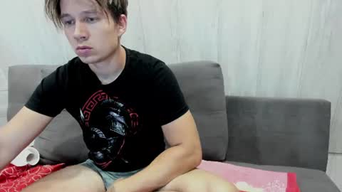 Snapshot of daniel_like chatting on July 8, 5:56 am Just Ben online show from July 8, 5:56 am