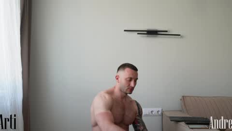 Snapshot of daniel_montecristo chatting on May 10, 3:28 pm daniel_montecristo online show from May 10, 3:28 pm