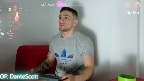 Snapshot of daniel_ova chatting on May 20, 12:33 pm Sexy Dani online show from May 20, 12:33 pm
