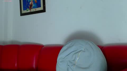 Snapshot of daniel_ova chatting on May 26, 12:34 pm Sexy Dani online show from May 26, 12:34 pm