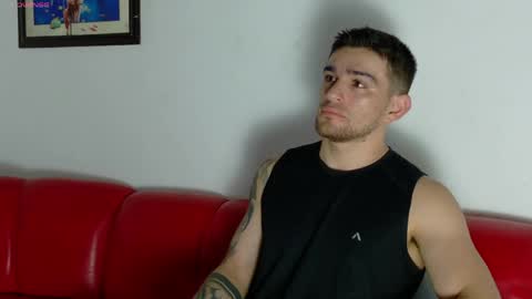 Snapshot of daniel_ova chatting on May 29, 12:14 pm Sexy Dani online show from May 29, 12:14 pm