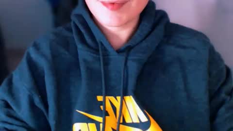 Snapshot of daniel_ruis16 chatting on March 9, 8:31 pm daniel_ruis16 online show from March 9, 8:31 pm