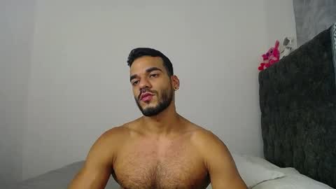 Snapshot of daniel_sherlock chatting on May 20, 11:55 pm Daniel Sherlock online show from May 20, 11:55 pm