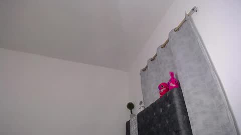 Snapshot of daniel_sherlock chatting on June 2, 10:12 pm Daniel Sherlock online show from June 2, 10:12 pm