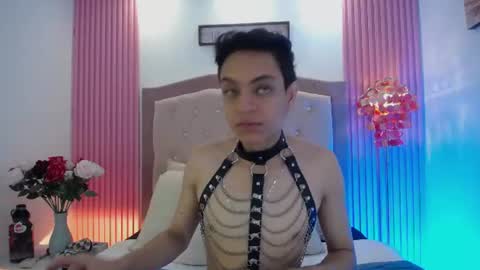 Snapshot of daniel_sterling chatting on July 4, 1:06 pm Daniel online show from July 4, 1:06 pm