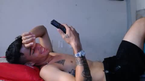 daniel_velez26 online show from November 27, 6:54 pm