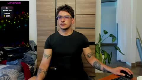 Dani  online show from May 1, 6:56 pm