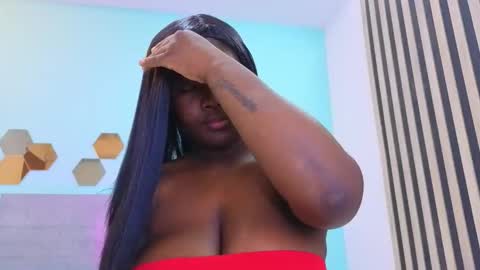 daniela_gil7 online show from March 28, 12:05 pm