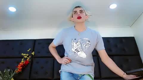 daniela_pink_ online show from March 7, 7:55 pm