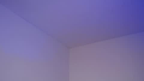 Snapshot of daniela_valencia chatting on December 12, 4:32 pm Lucia online show from December 12, 4:32 pm