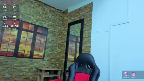 lorena online show from October 31, 10:11 pm