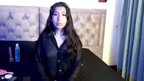 Snapshot of danielagarcia_sm chatting on February 15, 4:31 am danielagarcia_sm online show from February 15, 4:31 am